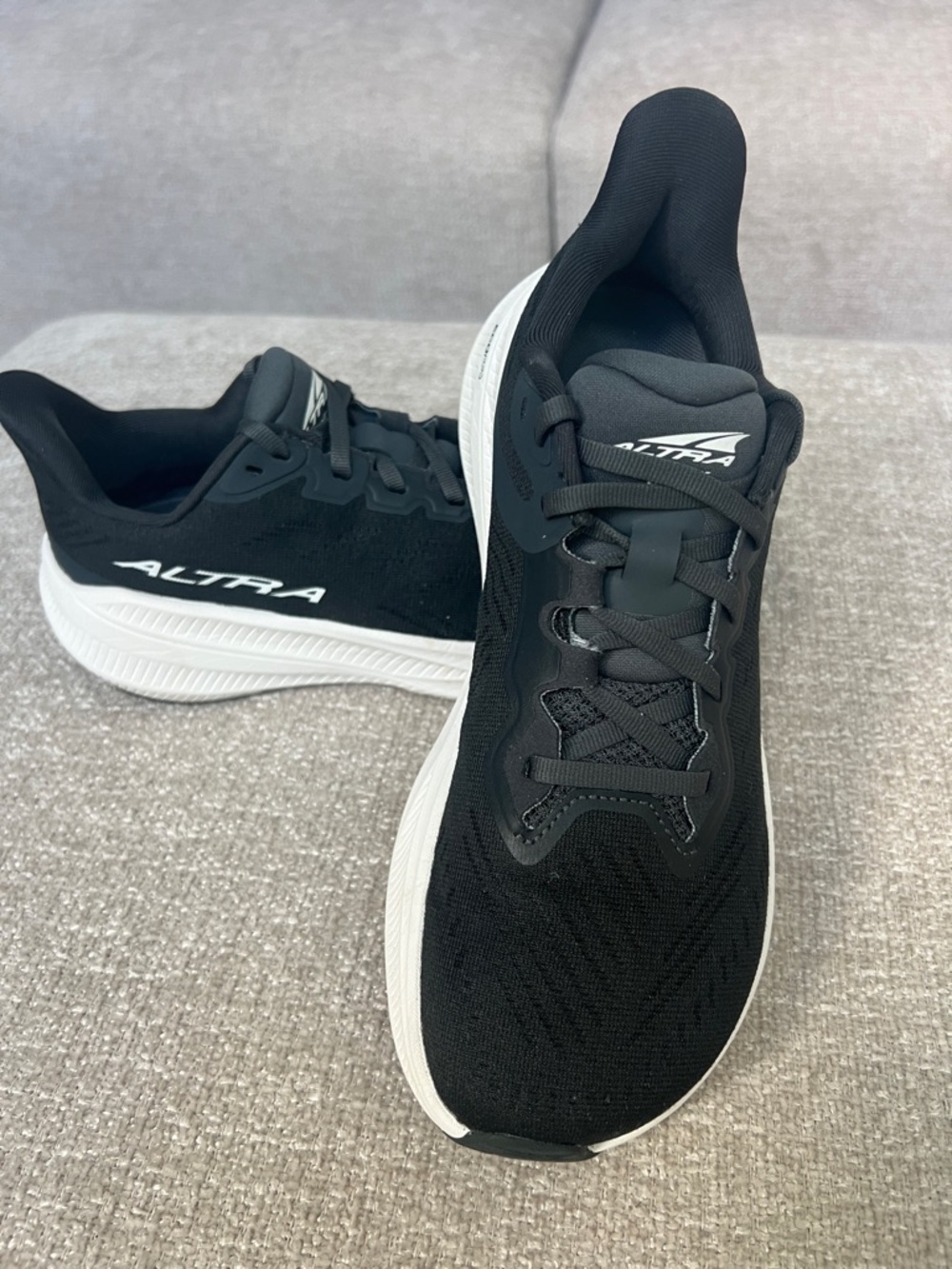ALTRA EGOP35 WOMENS ROAD RUNNING SHOES